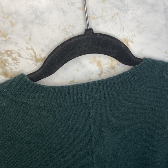 AQUA Cashmere Forest Green Long Sleeve Crew Neck Sweater | Medium | - Picture 4 of 8
